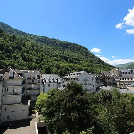 Apartamento T2 Avec Parking Proche Thermes - Fr-1-313-135 *