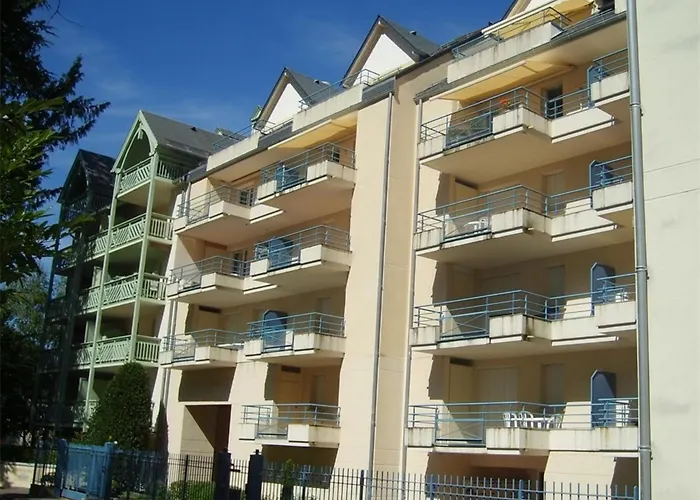 T2 Avec Parking Proche Thermes - Fr-1-313-135 Апартаменты *