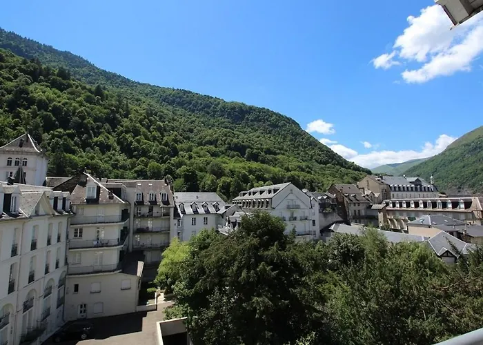 Апартаменты T2 Avec Parking Proche Thermes - Fr-1-313-135 *